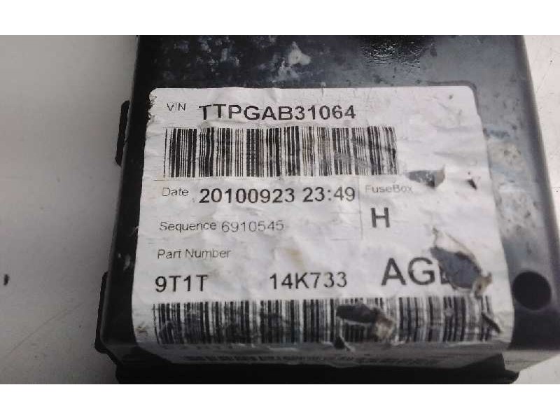 Recambio de caja fusibles para ford tourneo connect (tc7) familiar referencia OEM IAM TTPGAB31064  