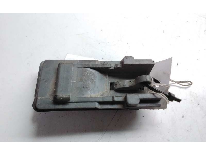 Recambio de maneta interior delantera izquierda para opel kadett c 1.0 referencia OEM IAM 90119815  