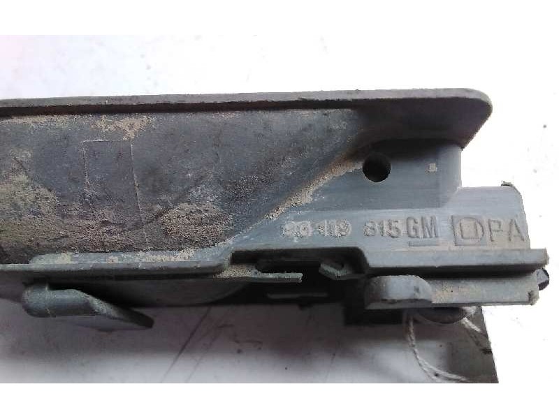 Recambio de maneta interior delantera izquierda para opel kadett c 1.0 referencia OEM IAM 90119815  