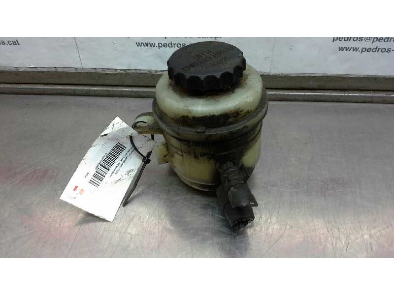 Recambio de deposito liquido direccion para kia carens 2.0 crdi lx monovolumen referencia OEM IAM   