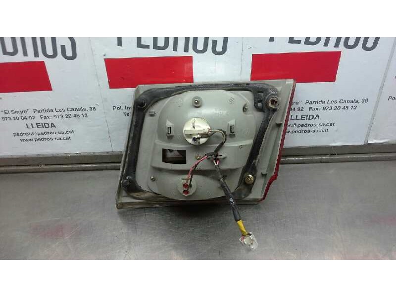 Recambio de piloto trasero izquierdo porton para kia carens 2.0 crdi lx monovolumen referencia OEM IAM  15 