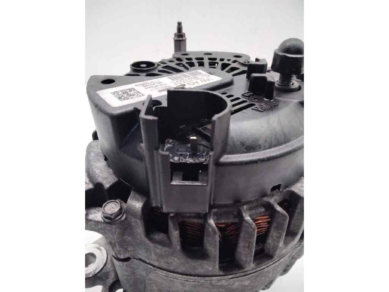 Recambio de alternador para audi a3 (8v) ambiente referencia OEM IAM VWAG03L903023L VALEO TG14C043 2612004E 113153859