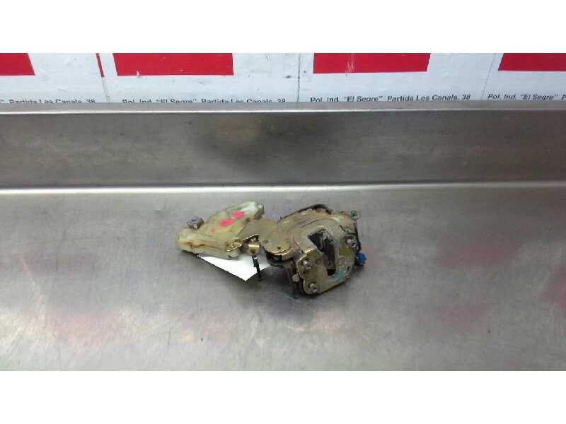 Recambio de cerradura puerta delantera derecha para nissan almera (n16/e) 2.2 16v turbodiesel cat referencia OEM IAM   