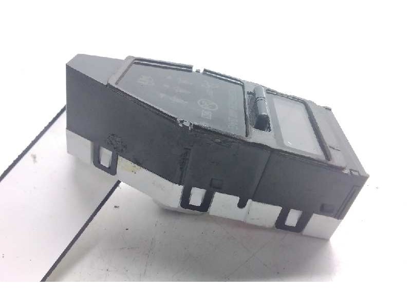 Recambio de modulo de data para toyota auris hybrid active referencia OEM IAM 8391002200  