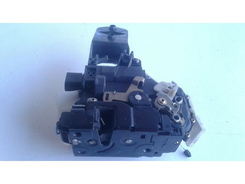 Recambio de cerradura puerta delantera derecha para volkswagen passat berlina (3b3) trendline referencia OEM IAM   