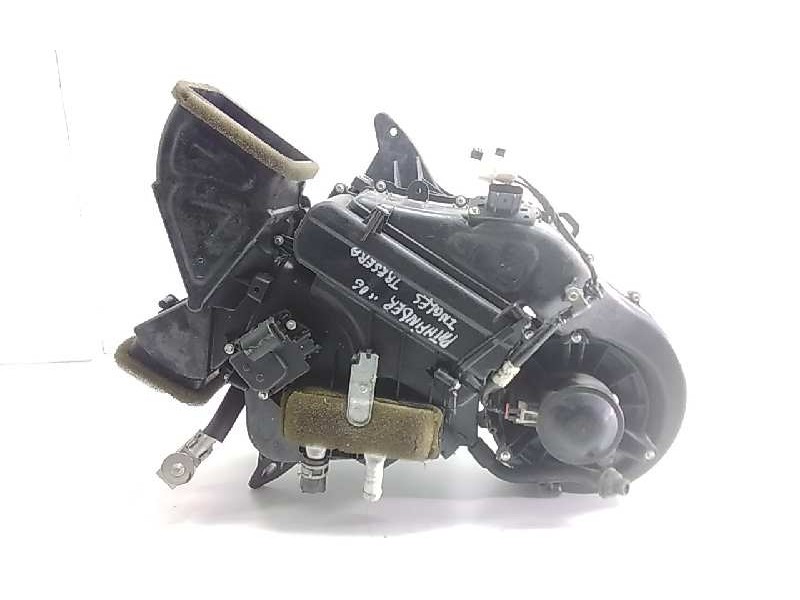 Recambio de calefaccion entera normal para nissan pathfinder (r50) referencia OEM IAM 5NEH18754AA  