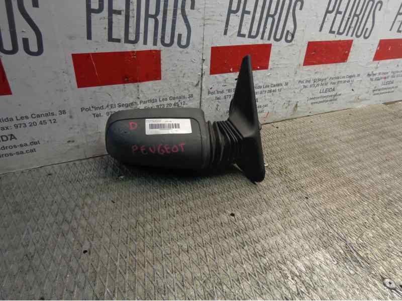 Recambio de retrovisor derecho para peugeot 205 berlina referencia OEM IAM   