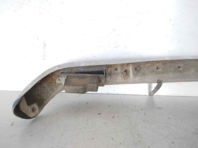 Recambio de paragolpes delantero para seat 132 132 referencia OEM IAM   