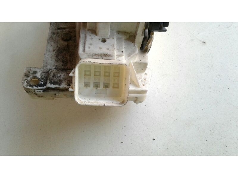 Recambio de cerradura puerta trasera derecha para ford mondeo turnier (ge) ghia referencia OEM IAM 4057986  