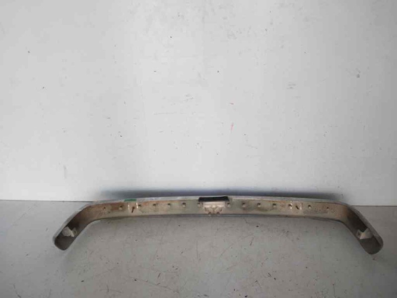 Recambio de paragolpes trasero para seat 132 132 referencia OEM IAM   