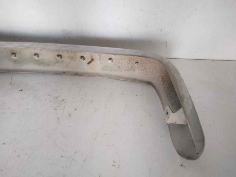 Recambio de paragolpes trasero para seat 132 132 referencia OEM IAM   