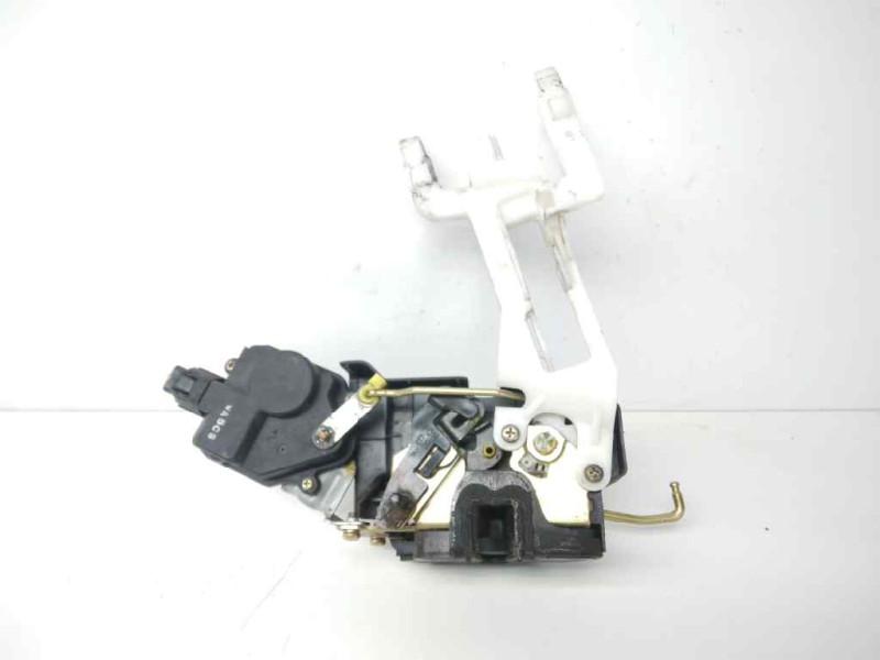 Recambio de cerradura puerta trasera derecha para hyundai santa fe (sm) 2.0 gls crdi referencia OEM IAM 8142026000  