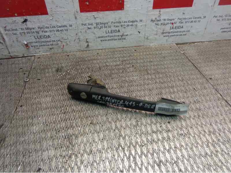 Recambio de maneta exterior delantera derecha para mercedes sprinter 02.00  caja abierta 2.2 cdi cat referencia OEM IAM   