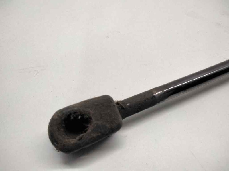 Recambio de amortiguadores maletero / porton para opel kadett d referencia OEM IAM   