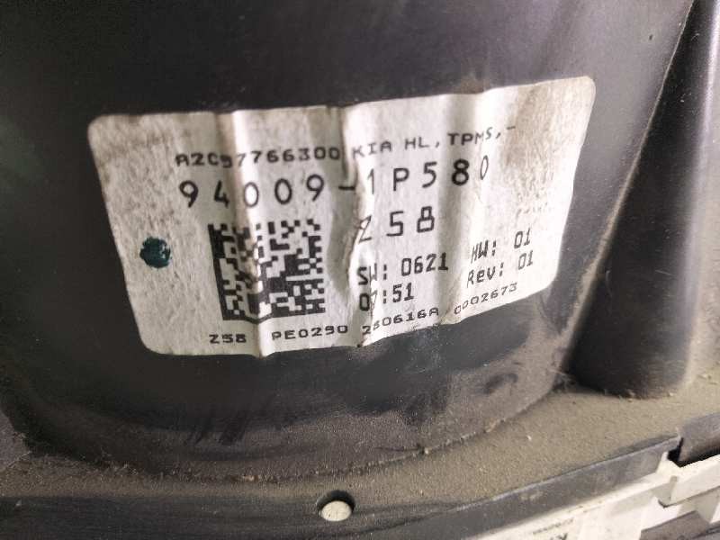 Recambio de cuadro instrumentos para kia venga drive referencia OEM IAM 940091P580  