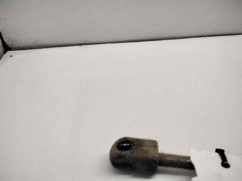 Recambio de amortiguadores maletero / porton para opel kadett d referencia OEM IAM   