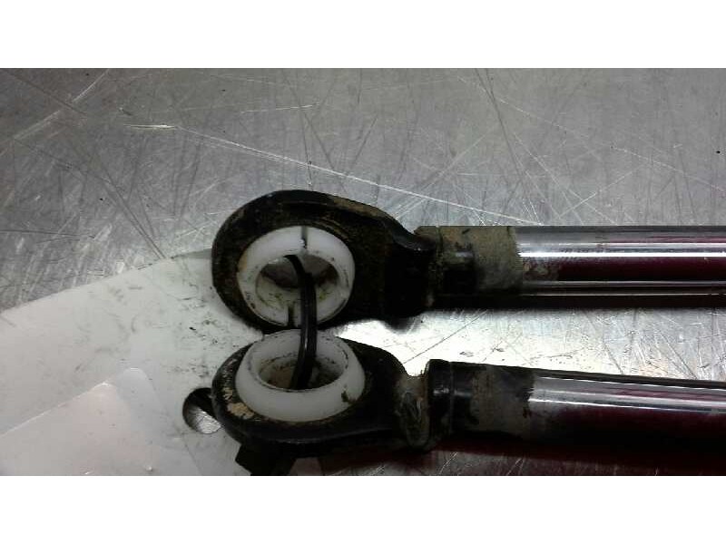 Recambio de amortiguadores maletero / porton para hyundai coupe (rd) 1.6 fx xplod referencia OEM IAM 8177027002  