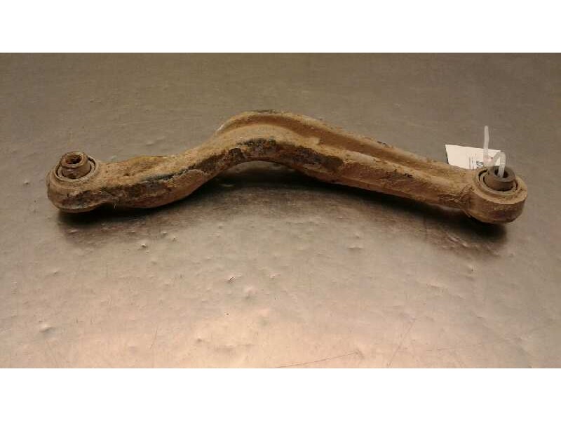 Recambio de brazo suspension superior trasero izquierdo para opel insignia sports tourer cosmo referencia OEM IAM 13268881  