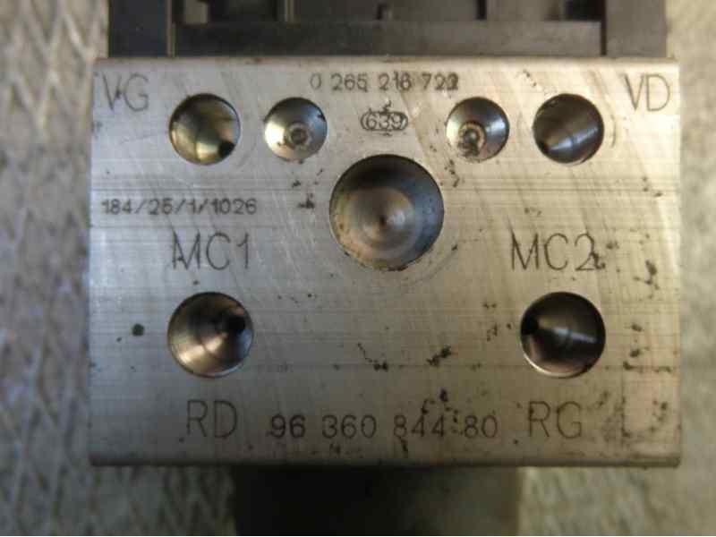 Recambio de abs para citroen xsara berlina 1.6i 16v exclusive referencia OEM IAM 454153  