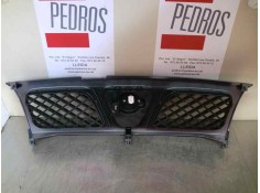 Recambio de rejilla delantera para nissan terrano/terrano.ii (r20) 2.7 turbodiesel referencia OEM IAM 1966I01 GRIS  2