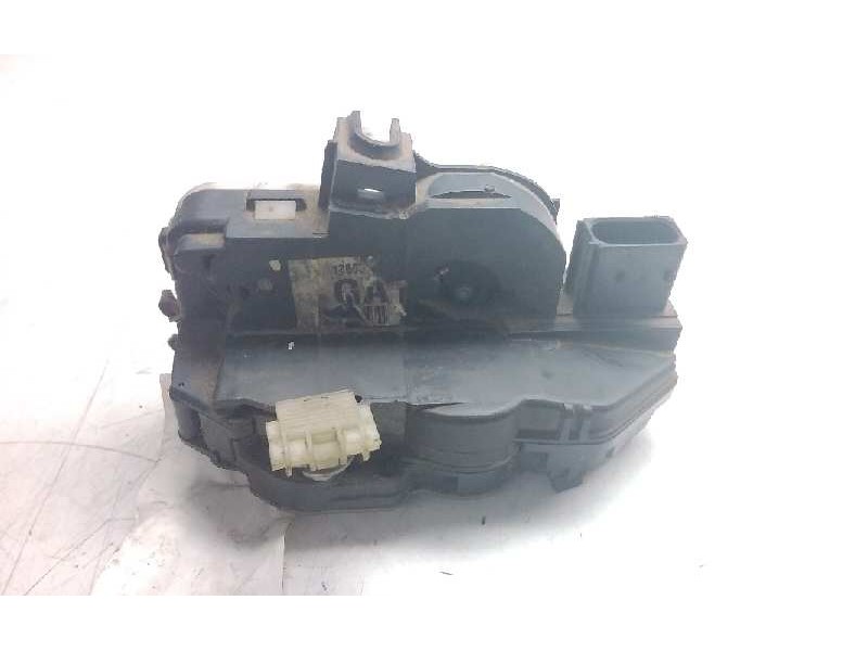 Recambio de cerradura puerta trasera izquierda para opel astra j lim. enjoy referencia OEM IAM 133741  