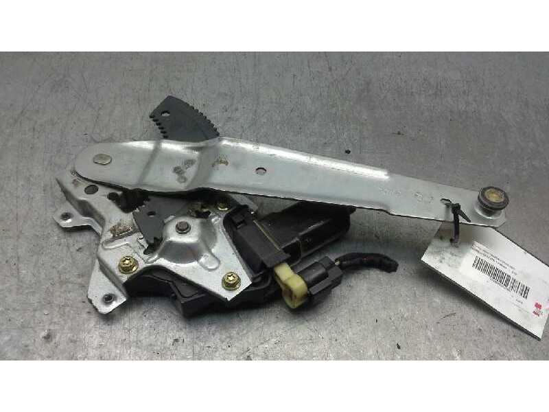 Recambio de elevalunas trasero izquierdo para hyundai getz (tb) 1.3 básico referencia OEM IAM 834031C010  