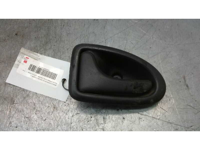 Recambio de maneta interior delantera izquierda para nissan primastar (x..) 2.0 dci diesel referencia OEM IAM 8200028994  