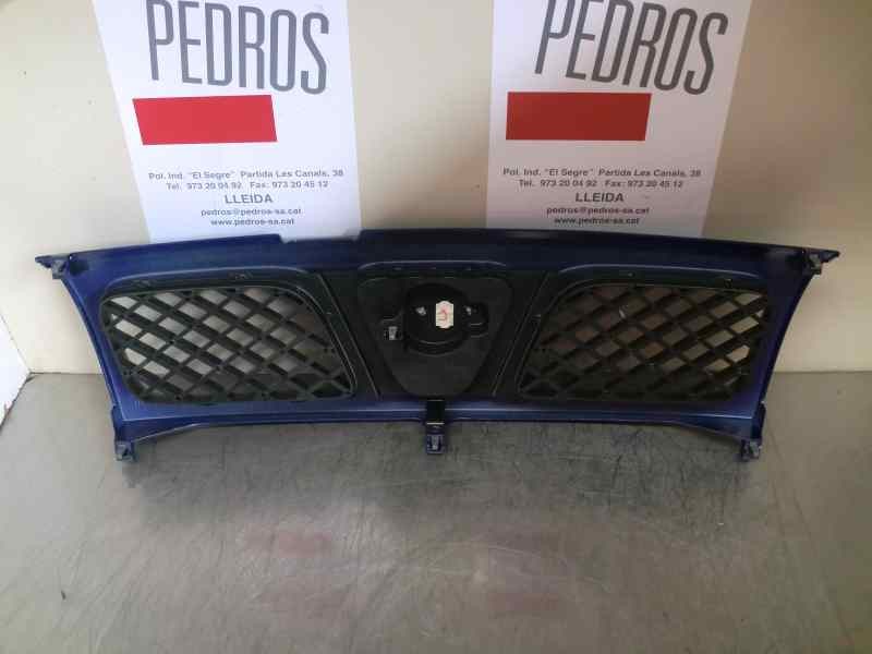 Recambio de rejilla delantera para nissan terrano/terrano.ii (r20) 2.7 turbodiesel referencia OEM IAM  AZUL OSCURO 