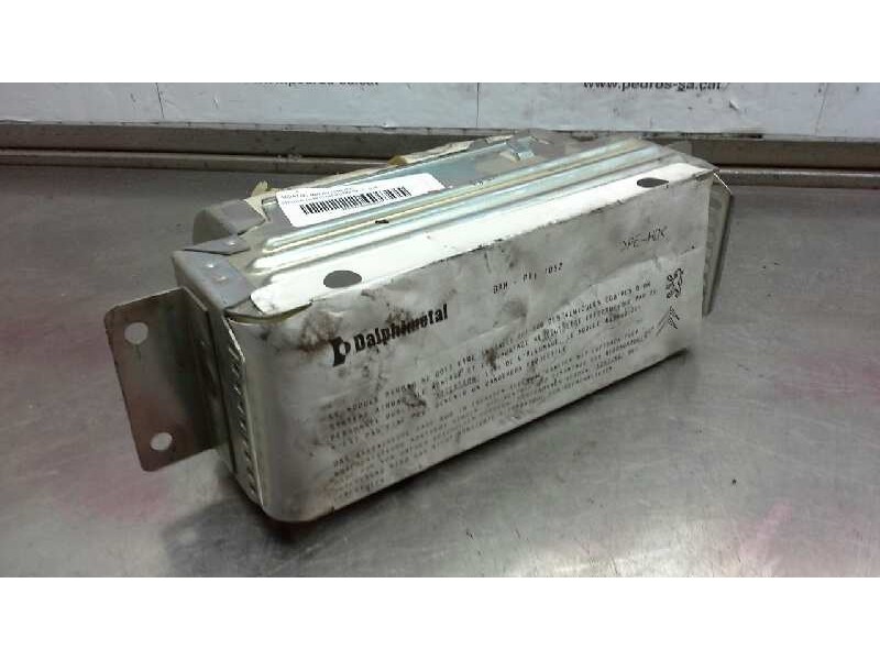 Recambio de airbag delantero derecho para citroen c5 berlina 2.0 hdi sx referencia OEM IAM 963261848003  