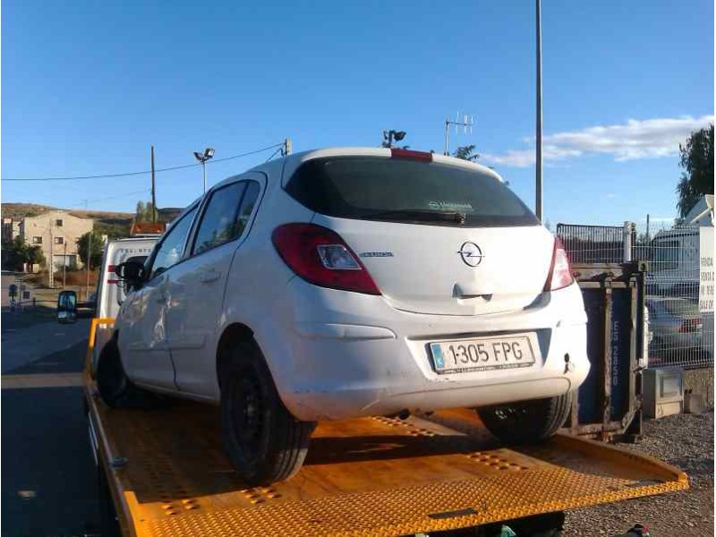 opel corsa d del año 2006