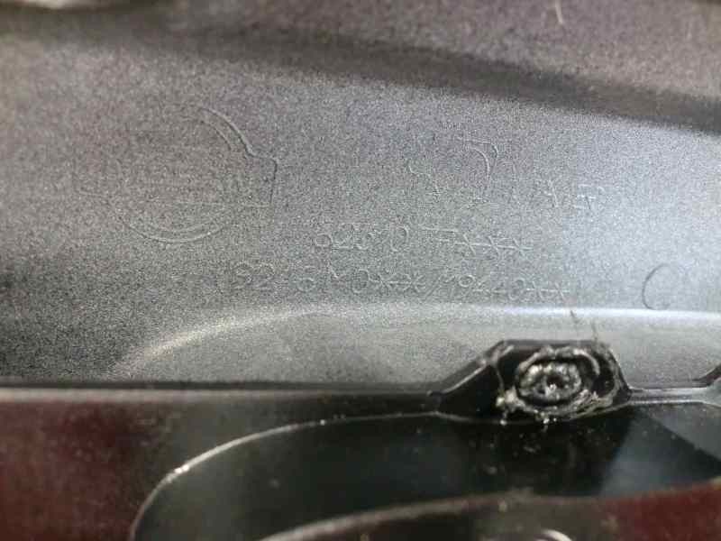 Recambio de rejilla delantera para nissan terrano/terrano.ii (r20) 2.7 turbodiesel referencia OEM IAM  NEGRO 