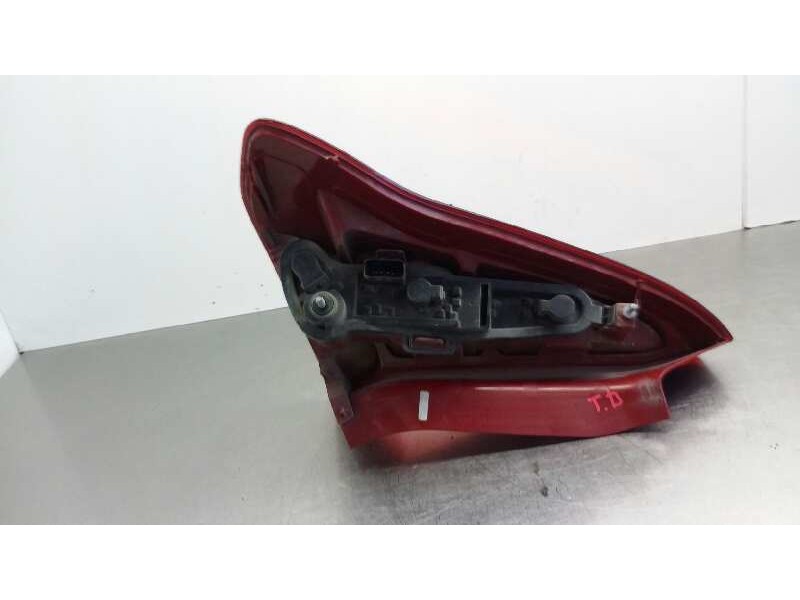Recambio de piloto trasero derecho para citroen c4 coupe vtr plus referencia OEM IAM 6351T6  