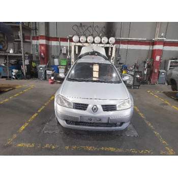 RENAULT MEGANE II BERLINA 3P de desguace