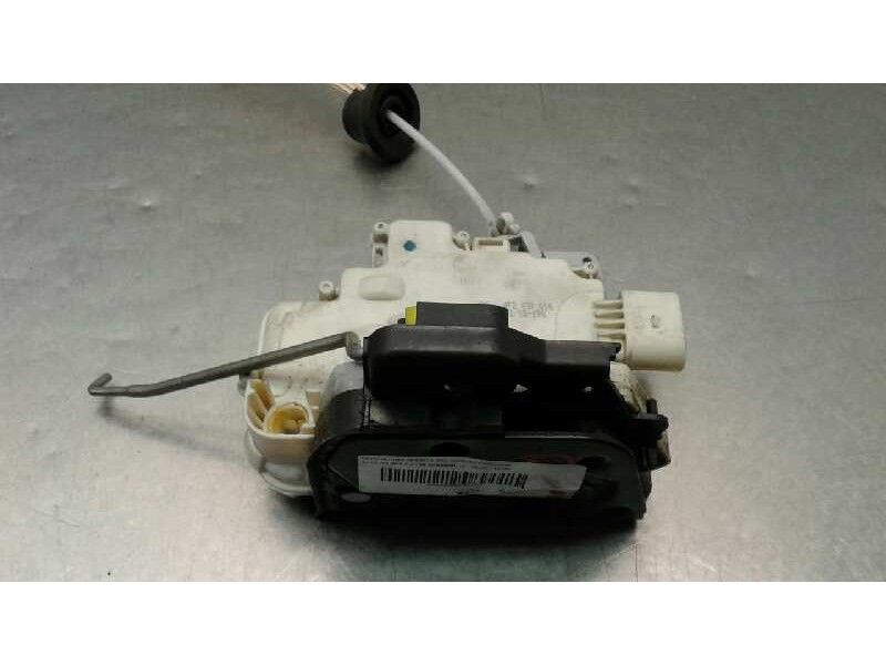 Recambio de cerradura puerta delantera derecha para audi a3 (8p) 2.0 fsi ambition referencia OEM IAM JA64F2837016  