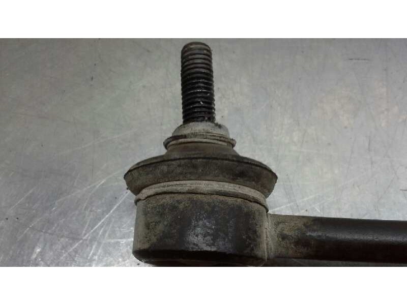 Recambio de bieleta estabilizadora delantera izquierda para nissan primastar (x..) 2.0 dci diesel referencia OEM IAM   