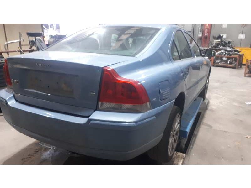 volvo s60 berlina del año 2006