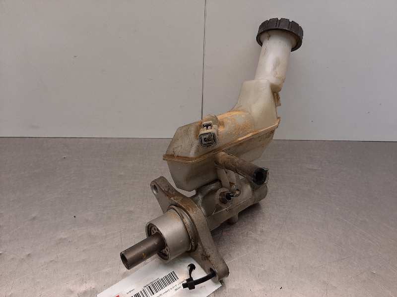 Recambio de bomba freno para renault clio iii confort dynamique referencia OEM IAM 8200129956  