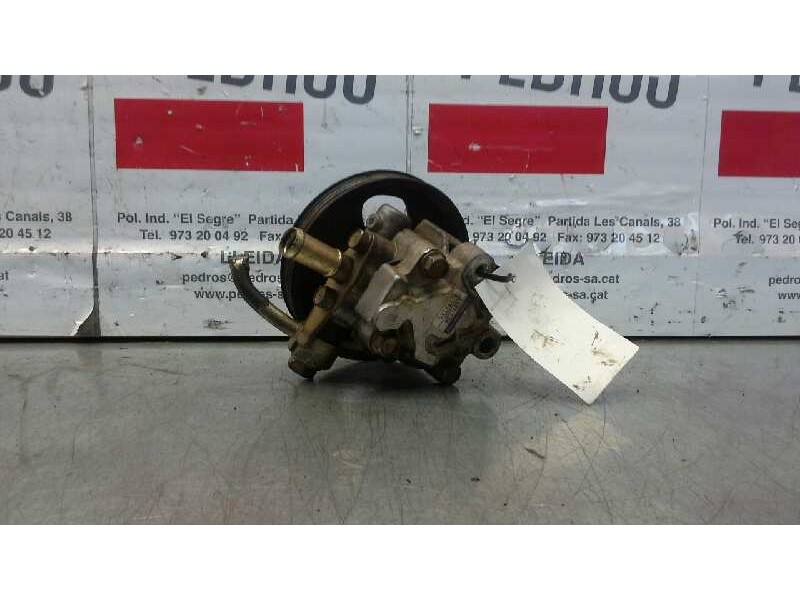 Recambio de bomba direccion para mitsubishi l 200 (k6/7) 2.5 turbodiesel referencia OEM IAM MR374897  