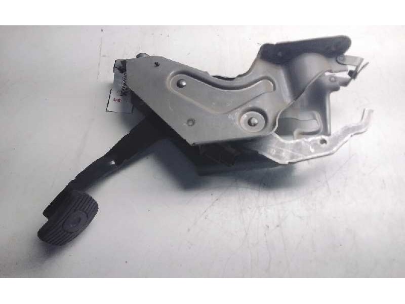 Recambio de pedal embrague para nissan nv 200 (m20) 1.5 dci cat referencia OEM IAM 2016244X21  