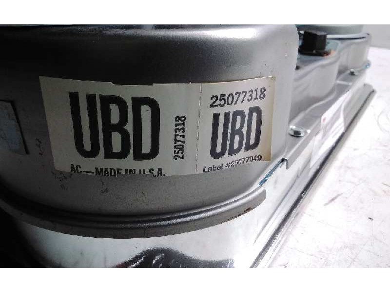 Recambio de cuadro instrumentos para chevrolet blazer (neu) 4.3 v6 cat referencia OEM IAM 25077318UBD  