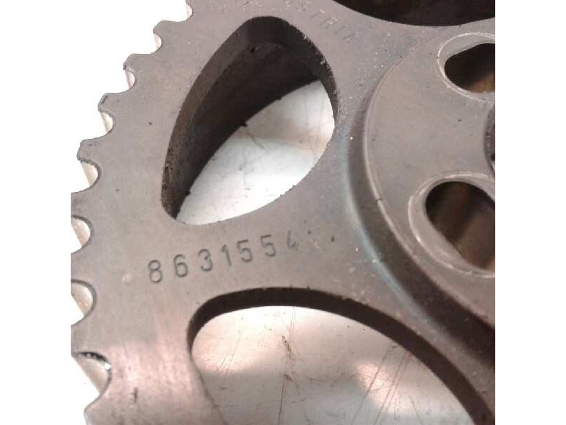 Recambio de polea arbol levas para volvo xc90 d5 referencia OEM IAM 8631554  