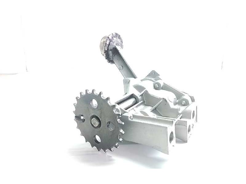 Recambio de bomba aceite para renault kangoo (f/kc0) express confort referencia OEM IAM 8200307174  