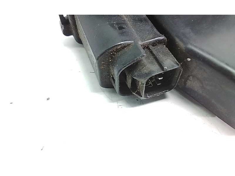 Recambio de cerradura puerta trasera izquierda para ssangyong rodius xdi premium referencia OEM IAM   