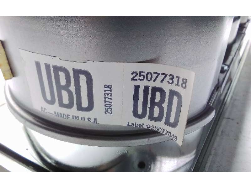 Recambio de cuadro instrumentos para chevrolet blazer (neu) 4.3 v6 cat referencia OEM IAM 25077318UBD  