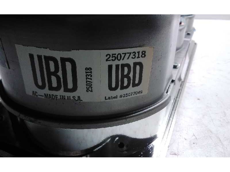 Recambio de cuadro instrumentos para chevrolet blazer (neu) 4.3 v6 cat referencia OEM IAM 25077318UBD  