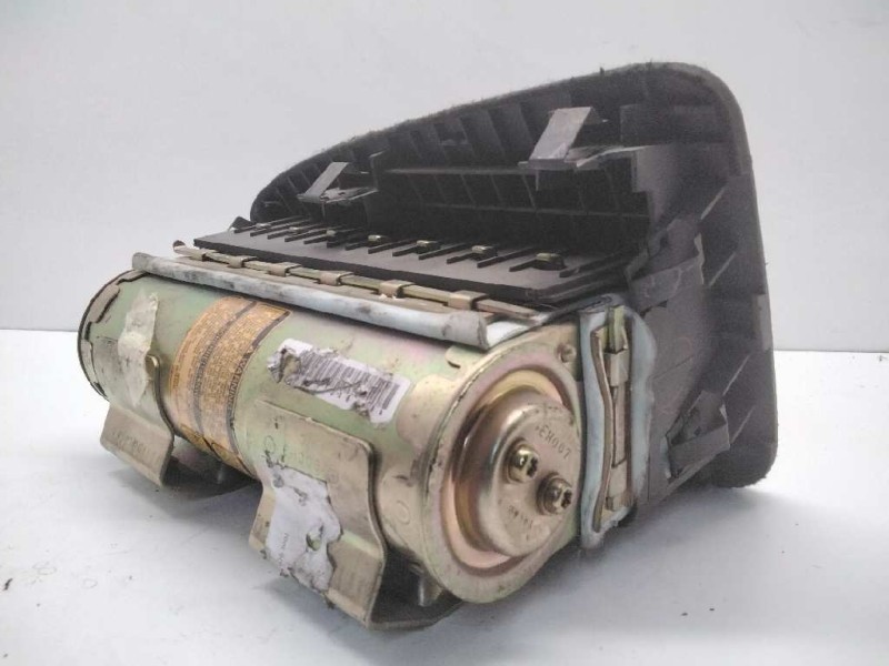 Recambio de airbag delantero derecho para mazda 626 berlina (gf) 2.0 turbodiesel cat referencia OEM IAM   124382