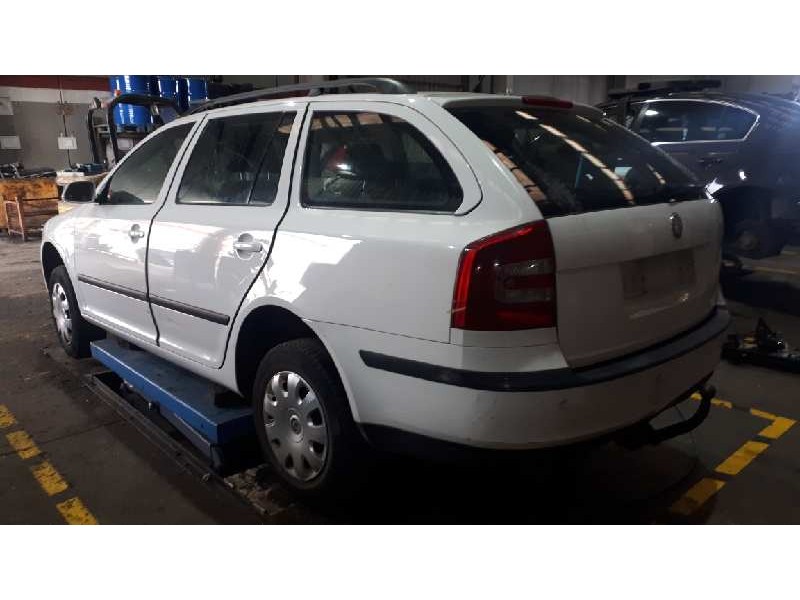 skoda octavia combi (1z5) del año 2006