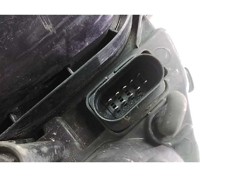 Recambio de faro izquierdo para mercedes viano (w639) 3.0 cdi referencia OEM IAM 804401140L  