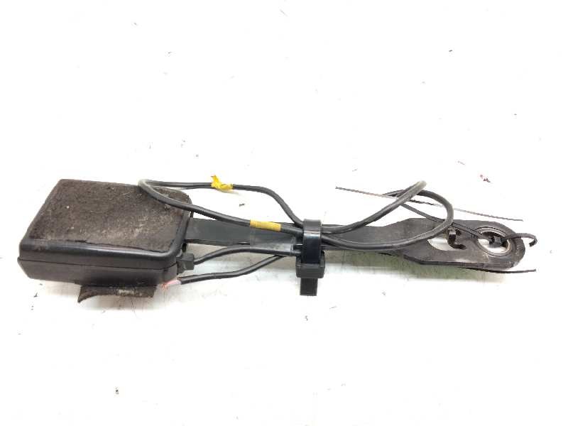 Recambio de enganche delantero izquierdo para peugeot 407 st sport referencia OEM IAM   