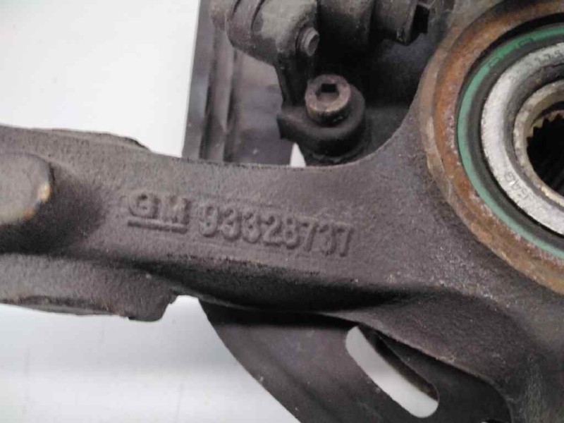 Recambio de mangueta delantera izquierda para opel meriva 1.7 16v dti cat (y 17 dt / lr6) referencia OEM IAM 93328737  124446